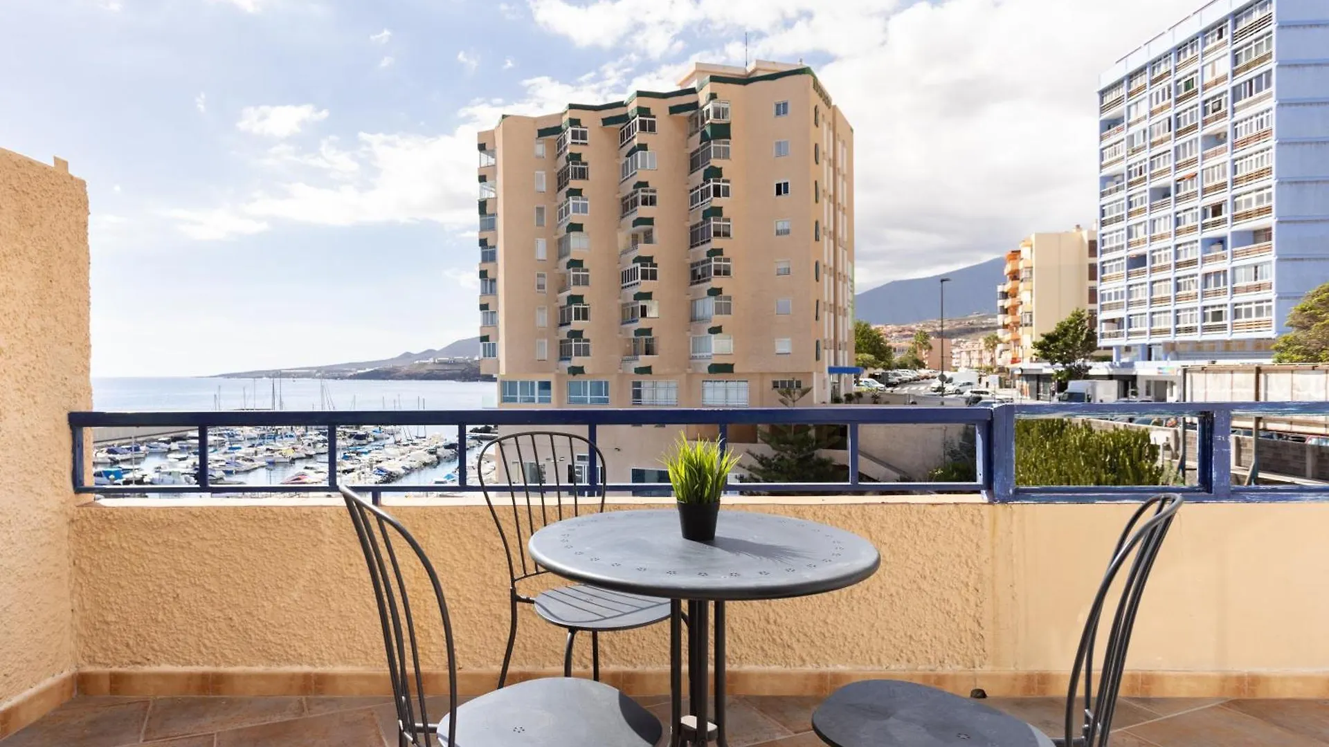 דירה Live Candelaria Serviola With Balcony